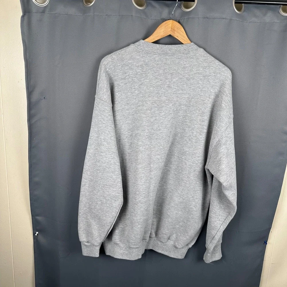 Disney Store Winnie the Pooh Graphic Sweatshirt Mens XL Gray Vintage Style